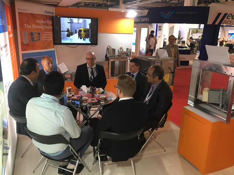 نمایشگاه نفت و گاز و پتروشیمی 2017